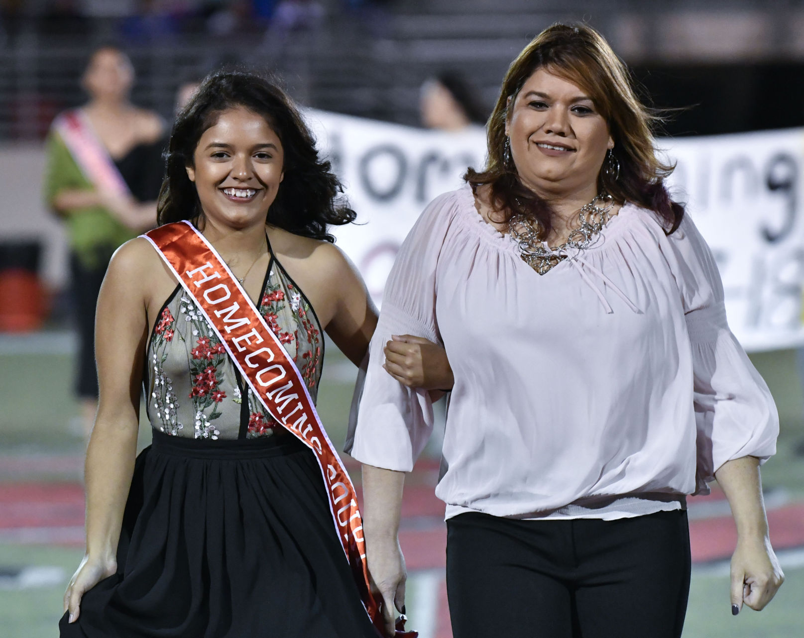 102017 Santa Maria Homecoming 04.jpg